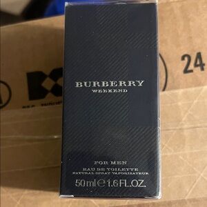Burberry Weekend Fragrance for Men EDT, 💯 authentic. Unopened, 1.6 ounce